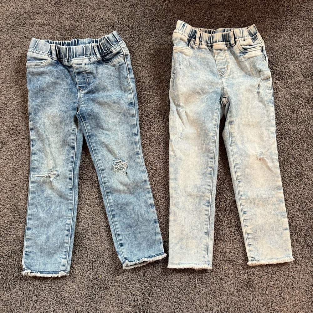 2 pairs of Gap stretch jeans (ankle) 5 yrs